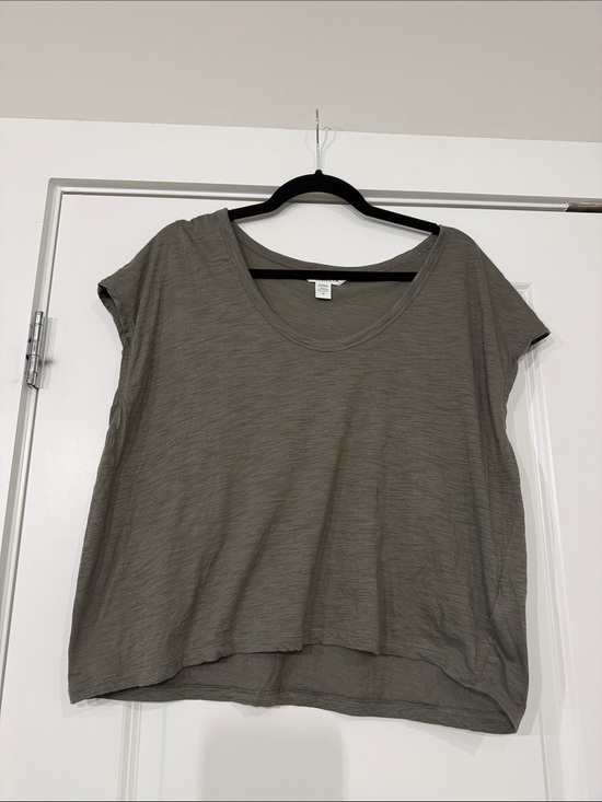 Tops - Athleta Oversized Green Top